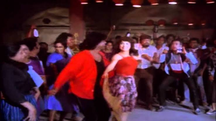 Julie Julie Lyrics – Mithun|Anu Malik, Kavita Krishnamurthy